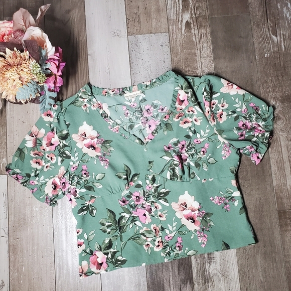 The General Good Sage Green and Pink Cropped Faux Button Front Top Size XL NWOT - Picture 4 of 14